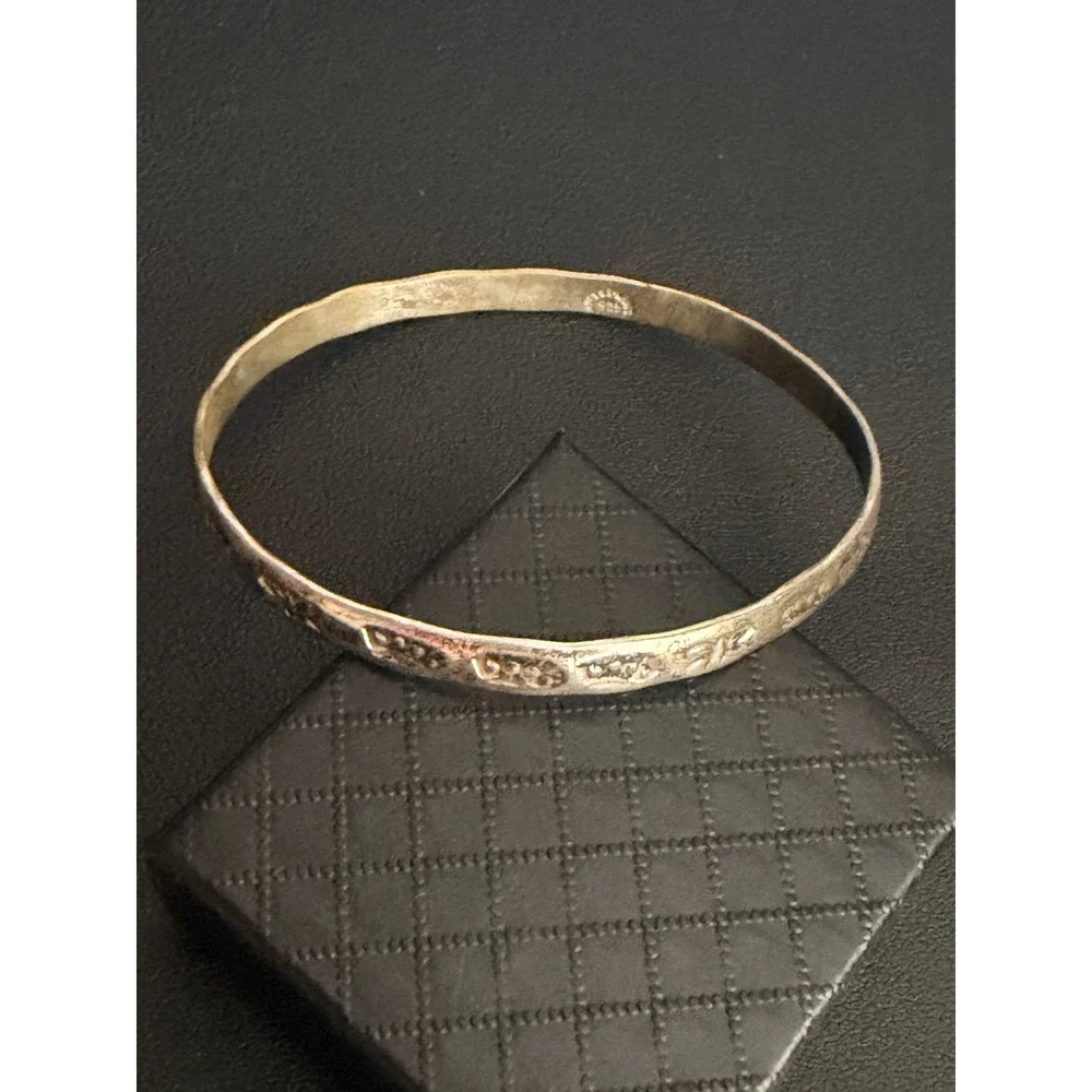 925 Sterling Silver note this